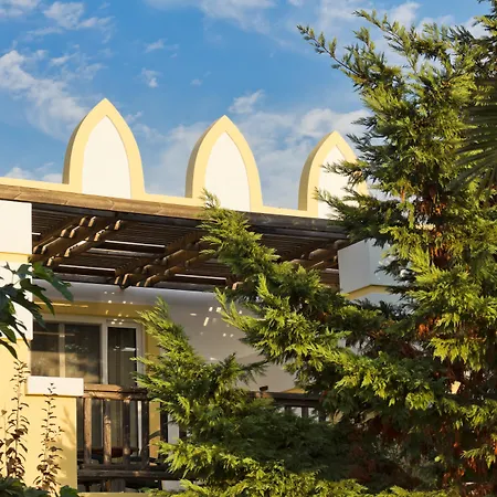 Gaia Royal 4* Μαστιχάρι