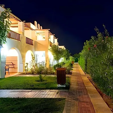Resort Gaia Royal