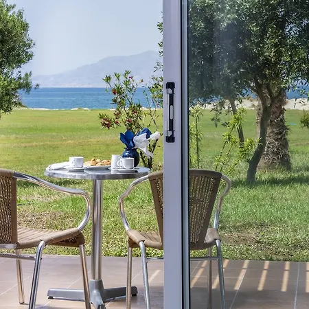 Gaia Royal منتجع 4*