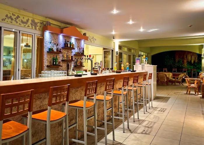 منتجع Gaia Royal ماستيخاري