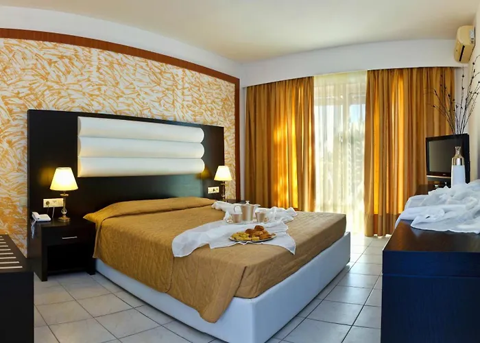 Gaia Royal منتجع 4*