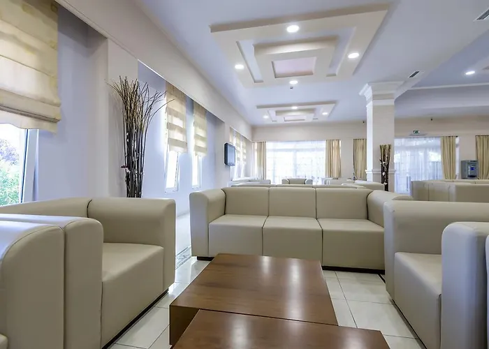 Gaia Royal Мастихари