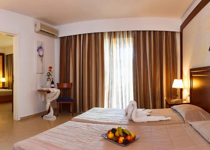 Курортный комплекс Gaia Royal 4*